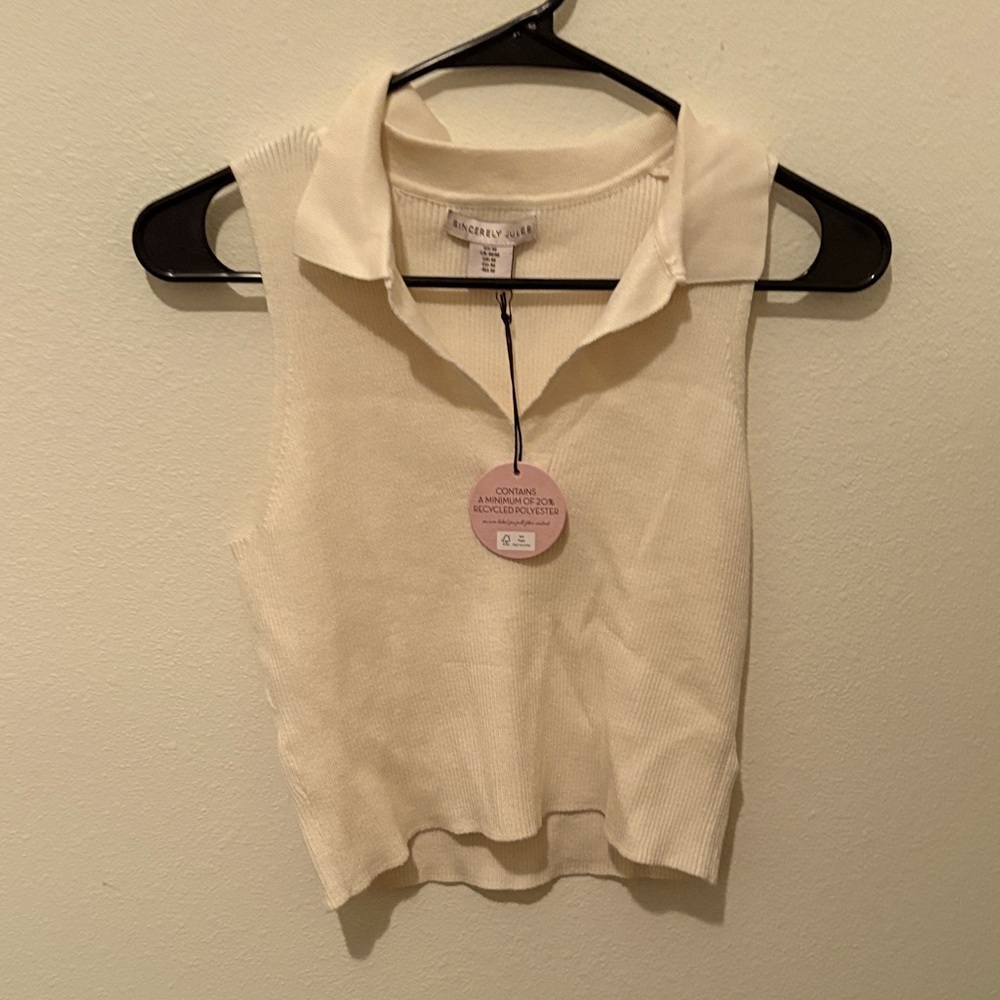 Aritzia Ivory Sleeveless Collared Tank